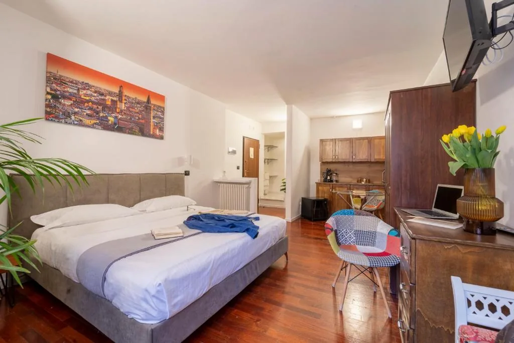 Aurelia Luxury – Piazza delle Erbe