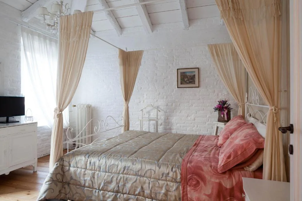 Bed & Breakfast Canova