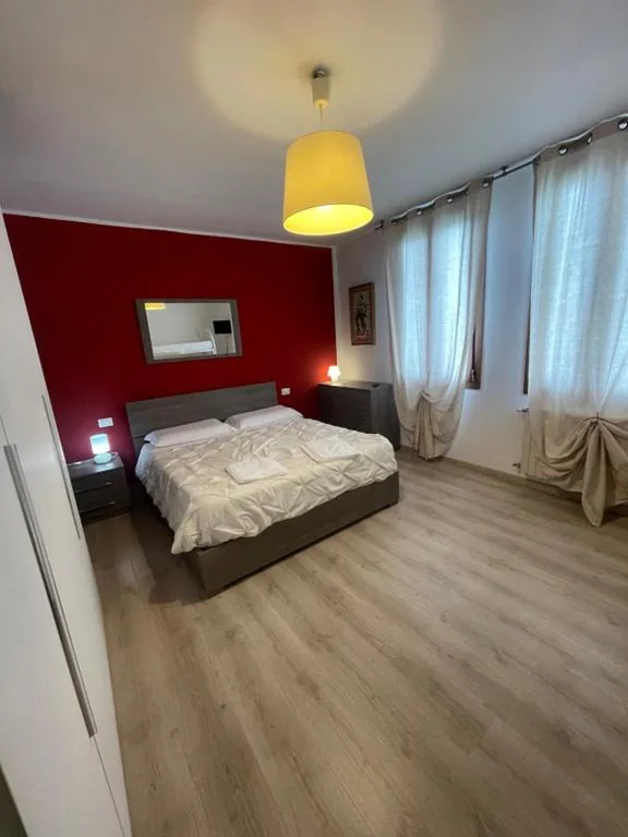 Bellini room with private bathroom