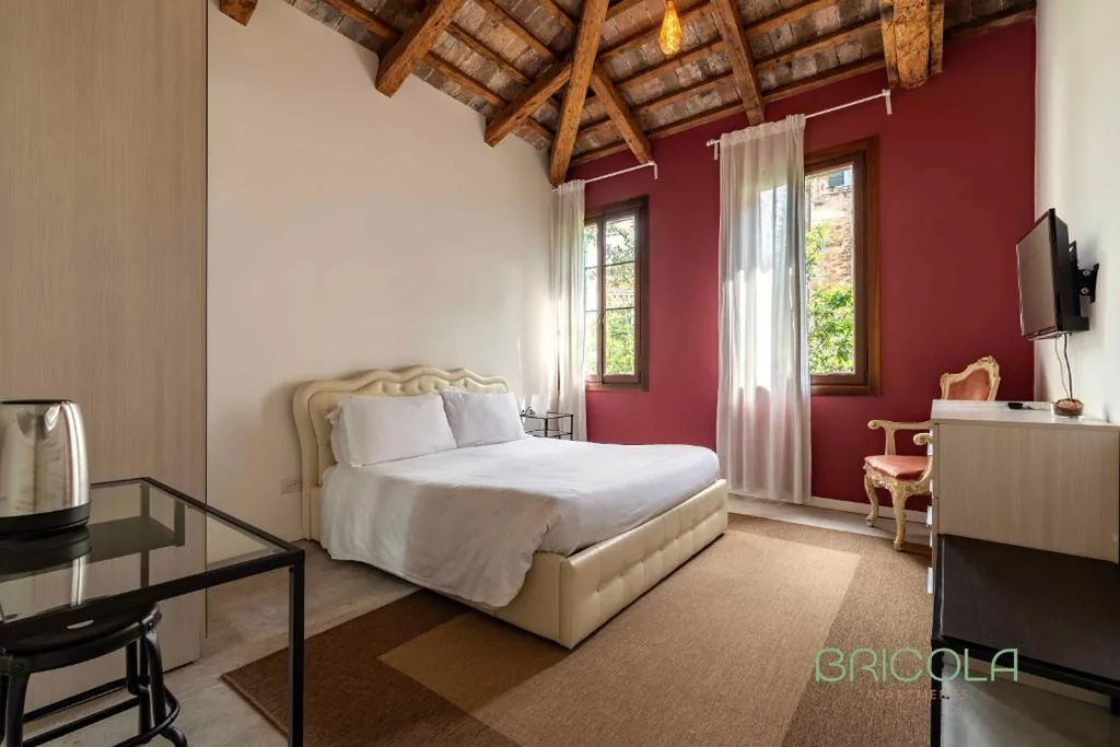 Biennale Ensuite Rooms By Bricola Apartments