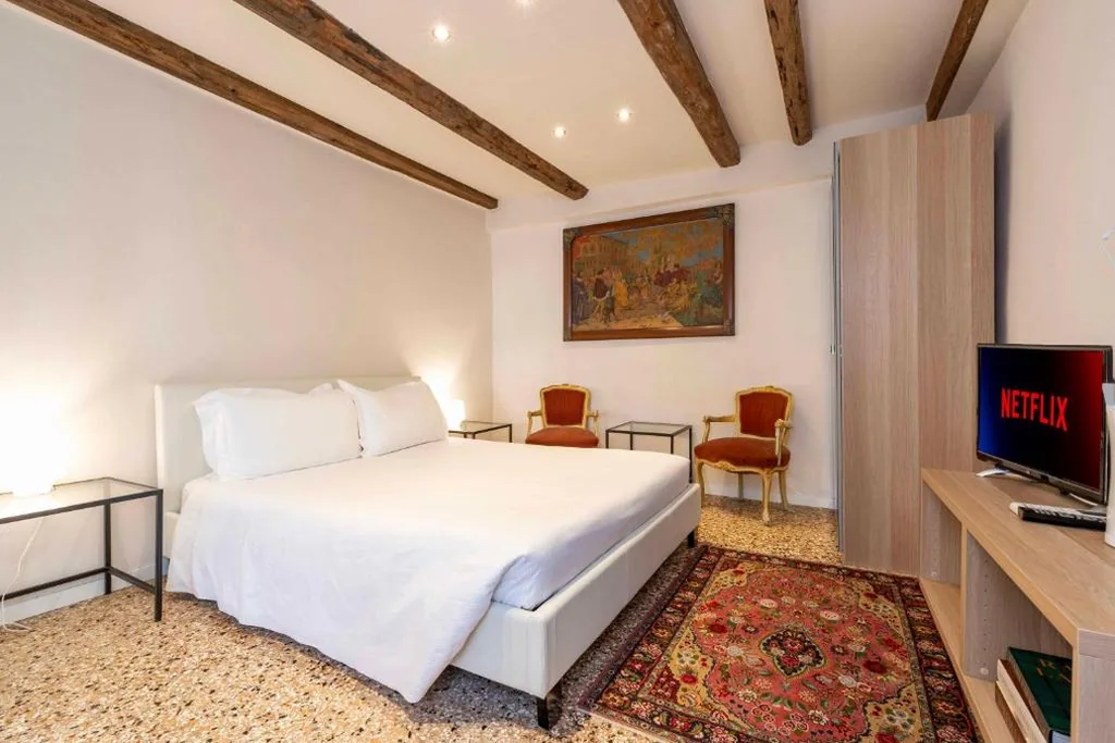 Biennale Ensuite Rooms By Bricola Apartments — foto 4