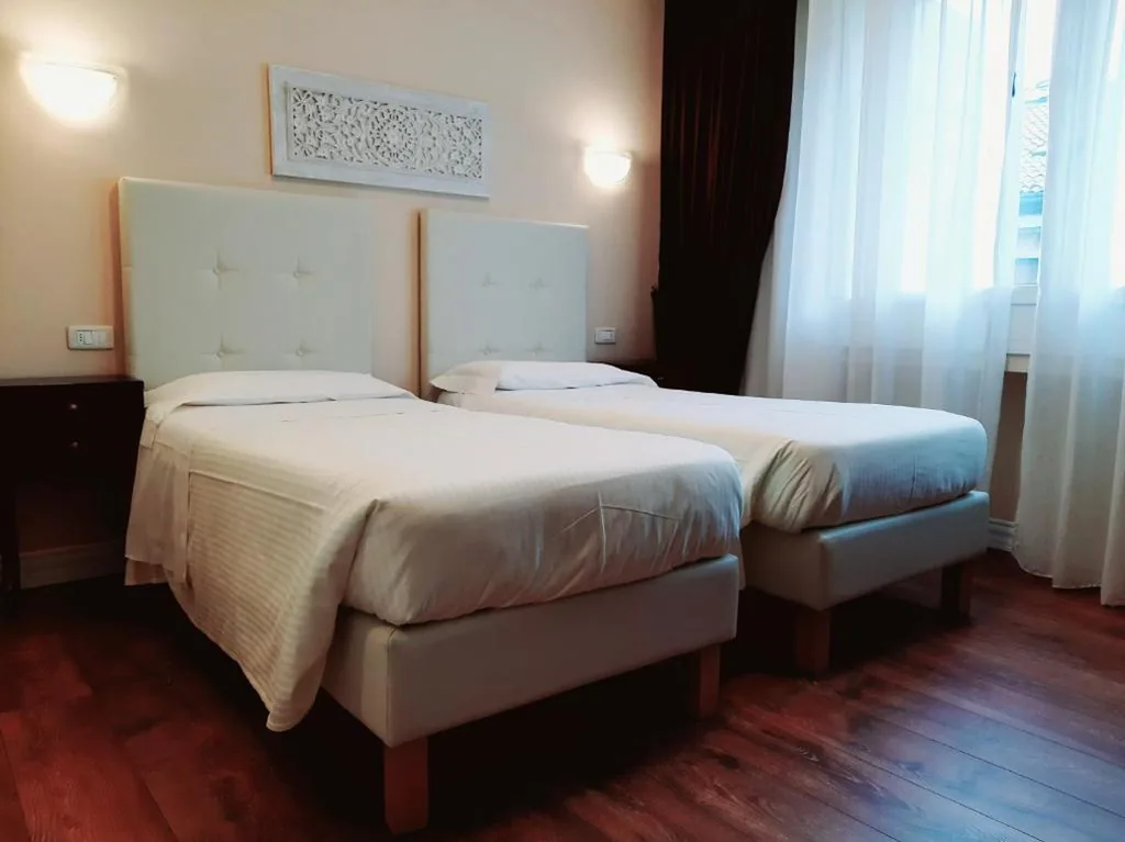 Camera Classic Doppia con Letti Singoli — Hotel Patavium