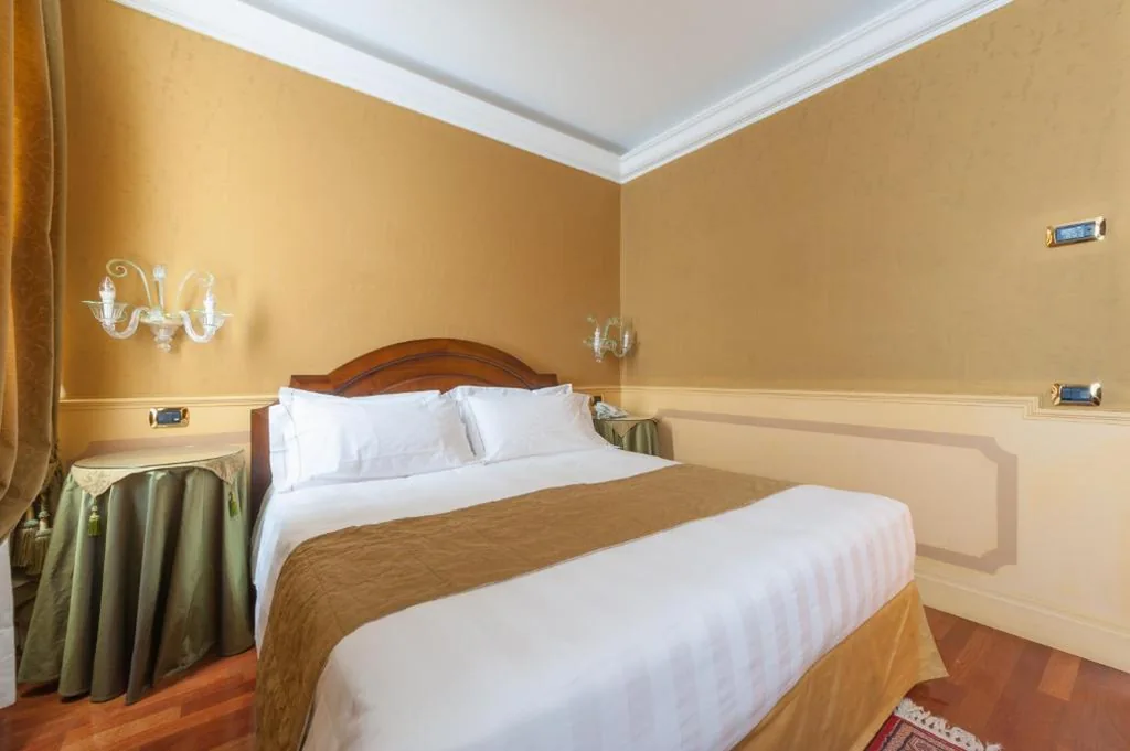 Classic Double or Twin Room — Hotel Al Codega