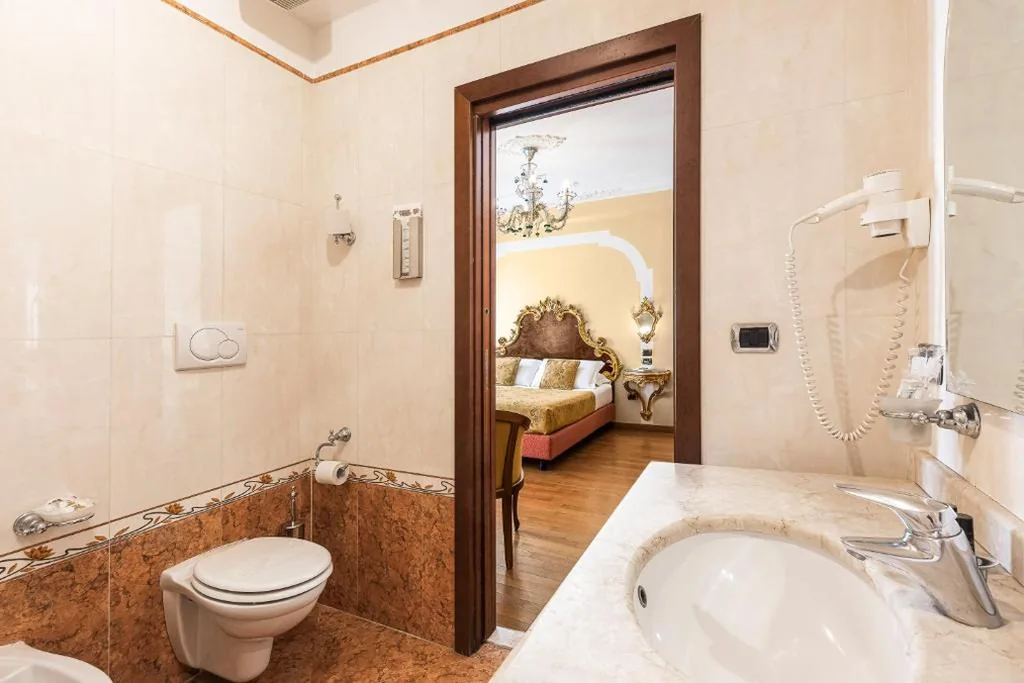 Classic Double or Twin Room — Hotel Ca’ Alvise