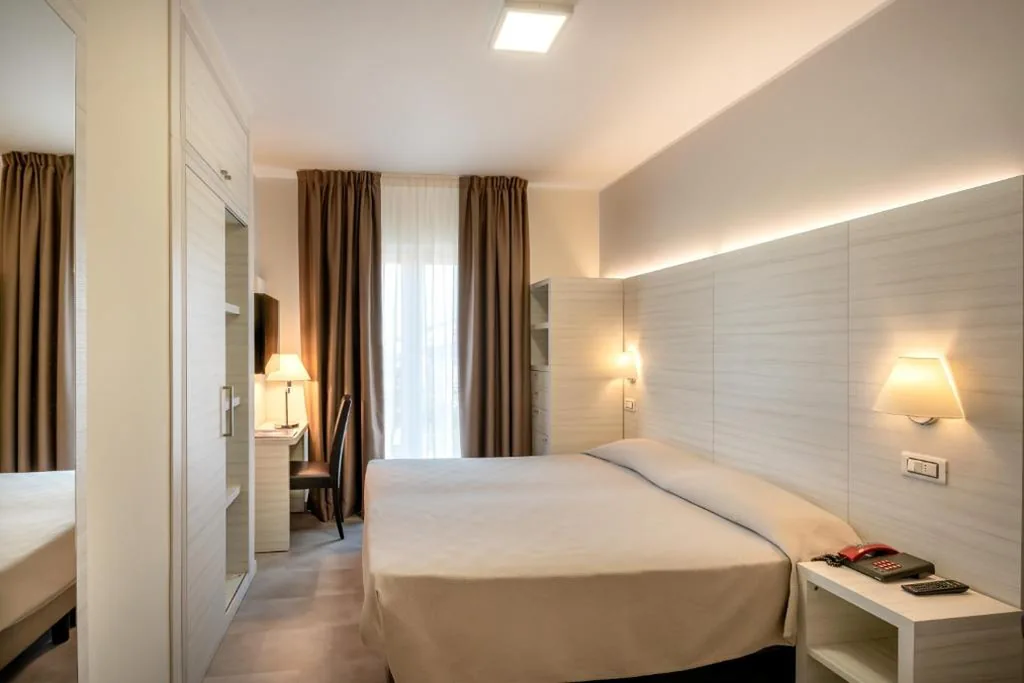 Classic Double or Twin Room — Hotel Marco Polo
