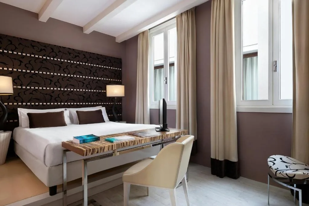 Classic Double or Twin Room — Sina Centurion Palace