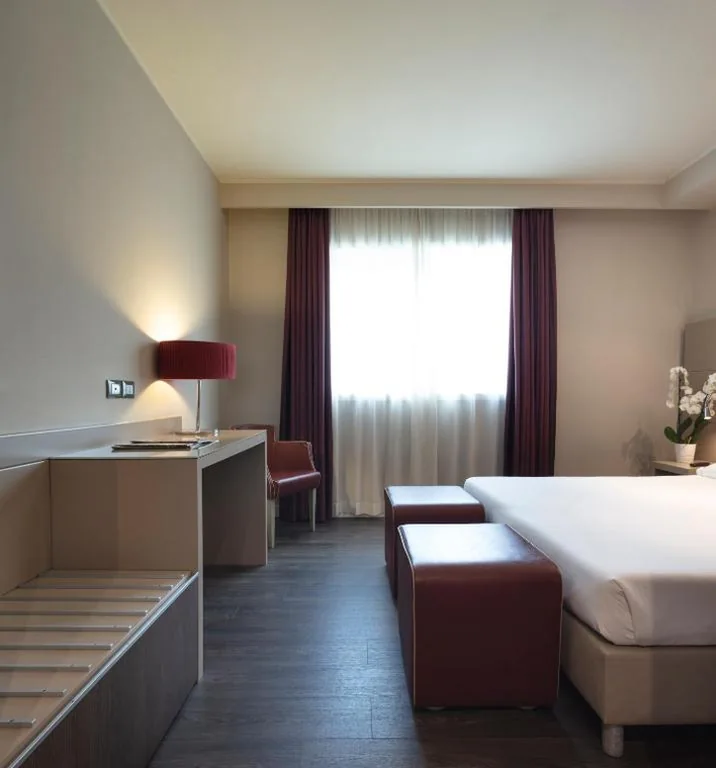 Camera Classic Matrimoniale/Doppia con Letti Singoli — Smart Hotel Holiday