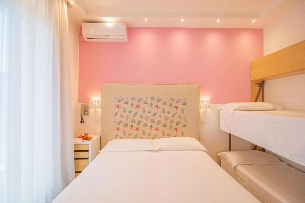 Camera Comfort Familiare — Hotel Speranza