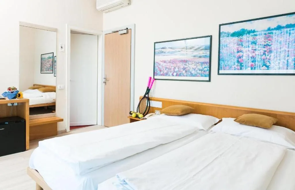 Comfort Double or Twin Room — Club Hotel Olivi – Tennis Center