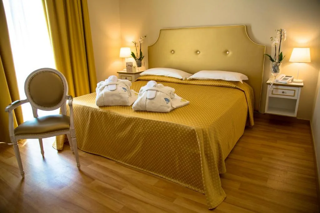 Comfort Double or Twin Room — Hotel Terme Principe
