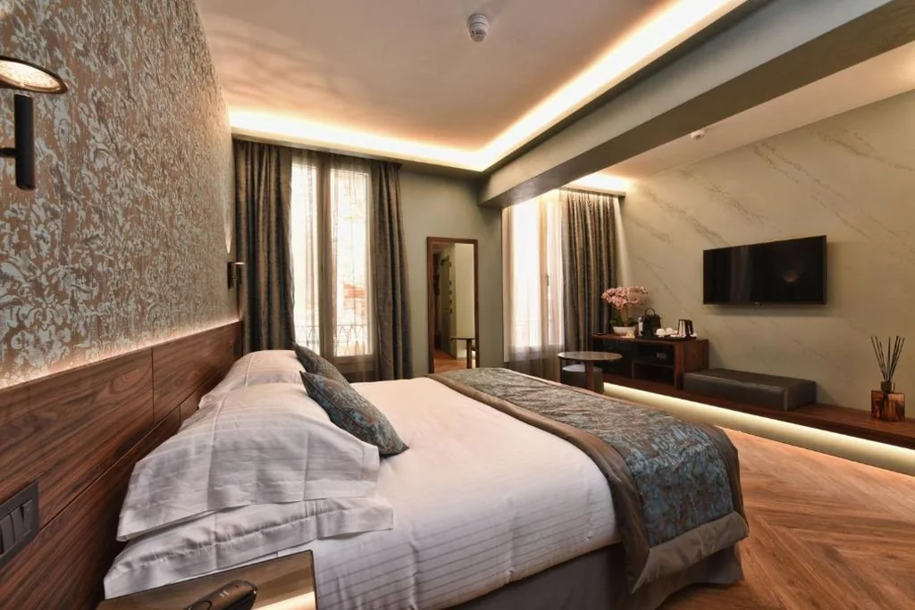 Camera Comfort Matrimoniale/Doppia con Letti Singoli - Dependance — Rosa Salva Hotel