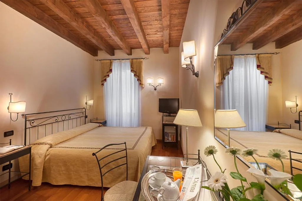 Camera con Pacchetto Benessere — Hotel Marco Polo