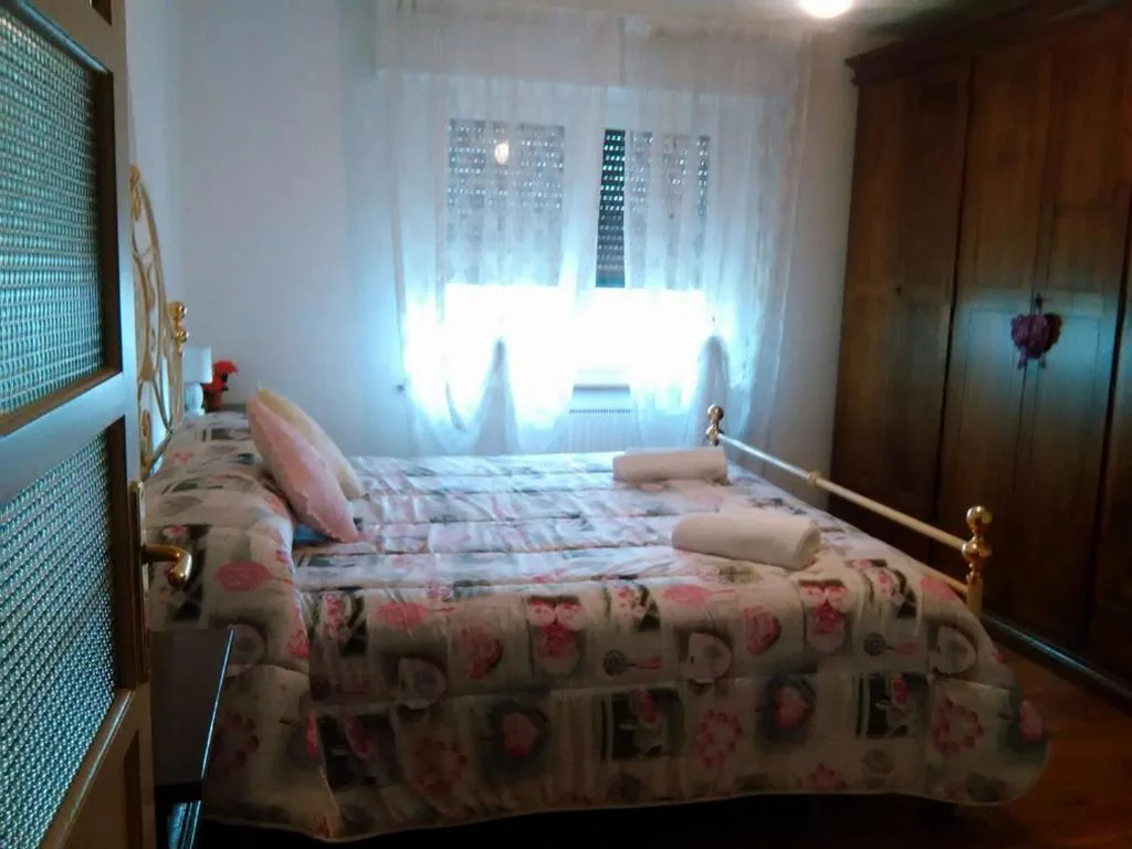 Deluxe Room (2 Adults + 1 Child) — B&B Tisoi