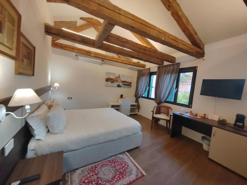 Deluxe Room — Casa sulla Laguna CASTELLO