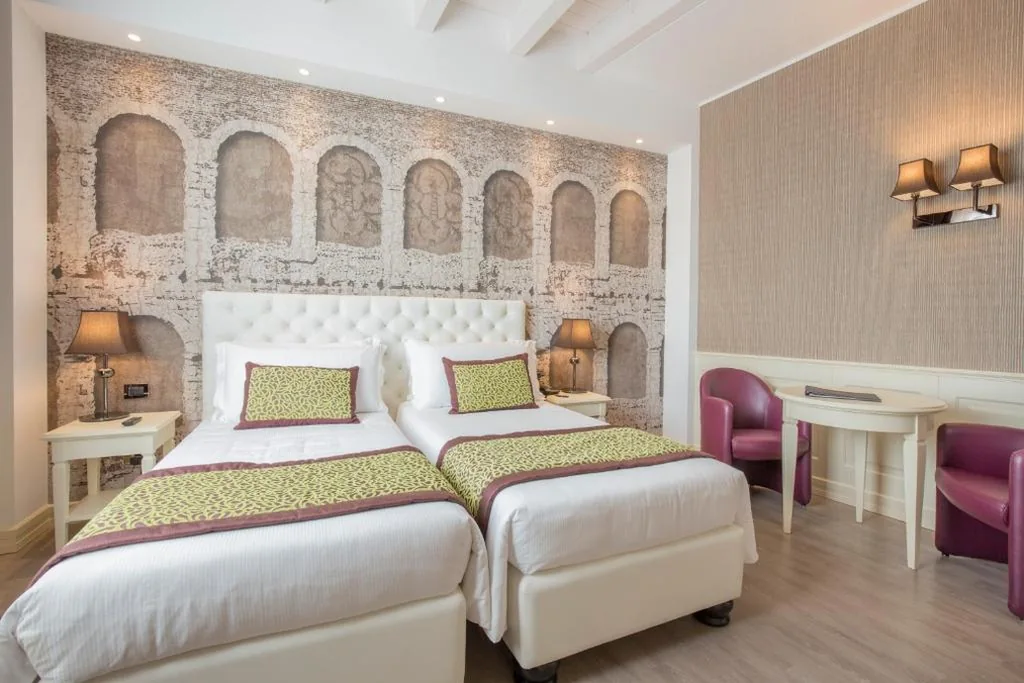 Deluxe Twin Room — Hotel San Pietro