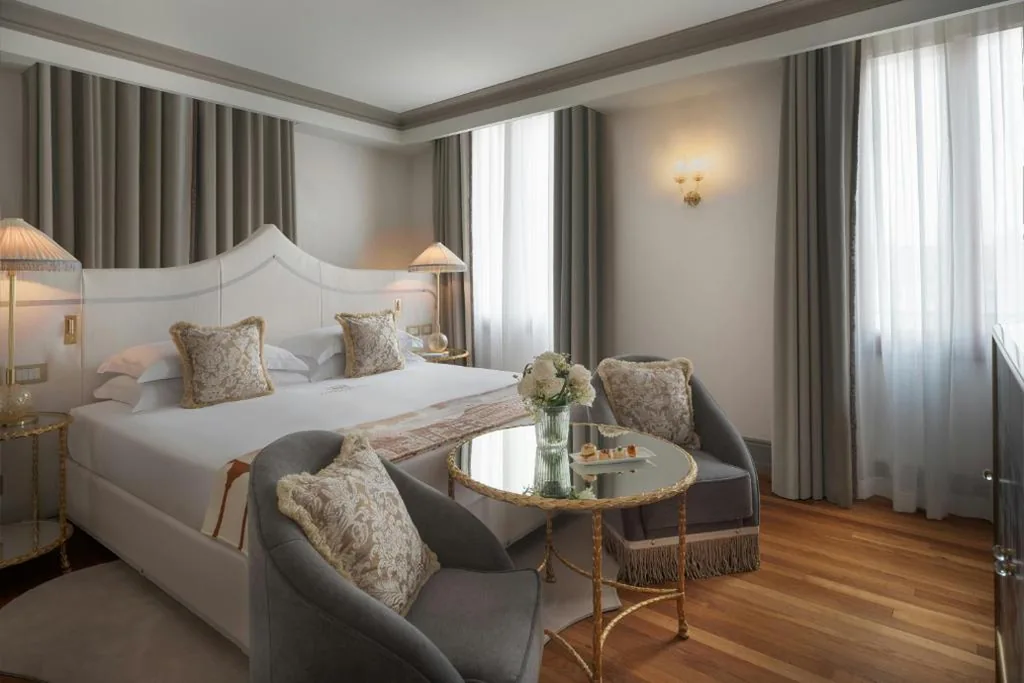 Camera Deluxe — Hotel Gabrielli Venezia – Starhotels Collezione