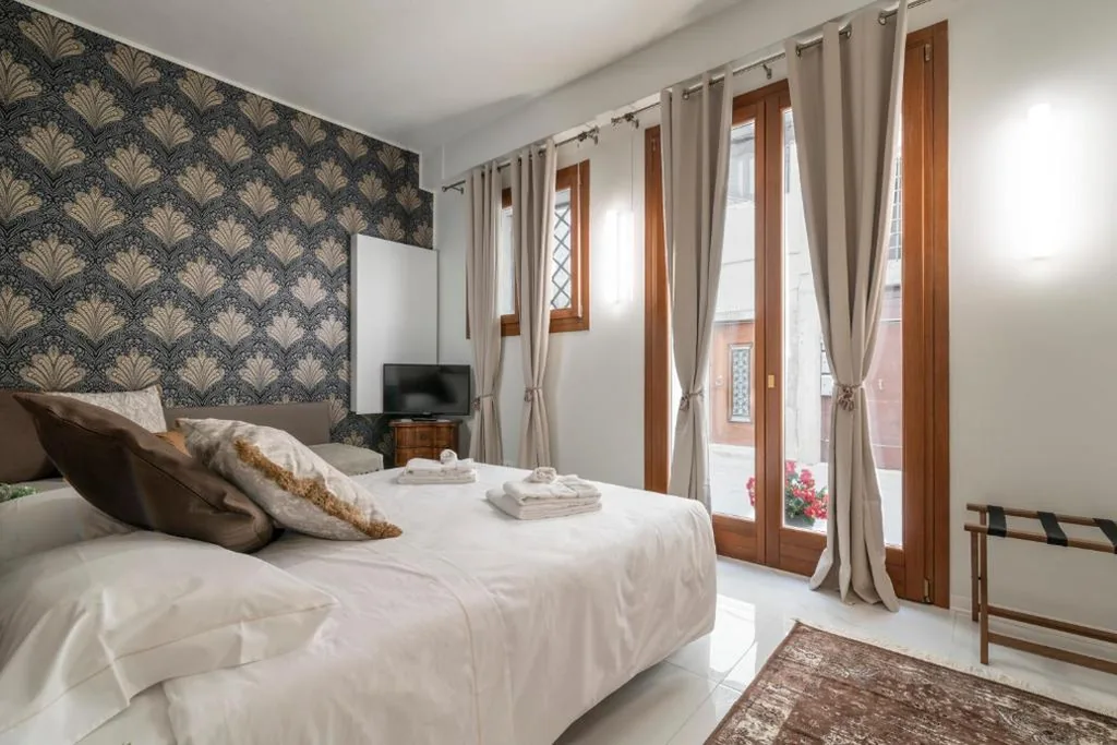 Camera Deluxe — Hotel Grifoni