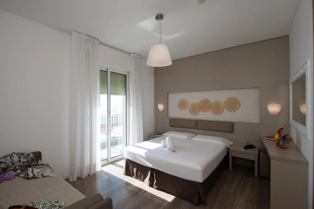 Camera Deluxe — Hotel Sirenetta