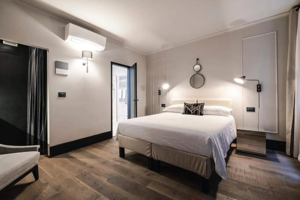 Deluxe Room — LUXURY SANTO STEFANO