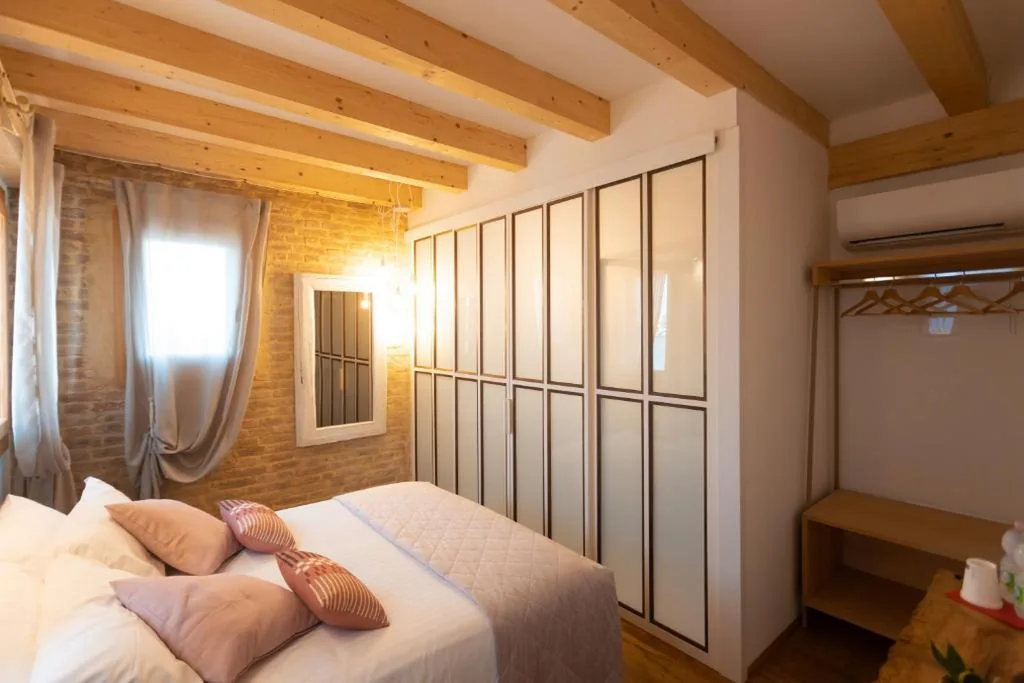 Deluxe Double Room with Sea View — Corte Lusenzo