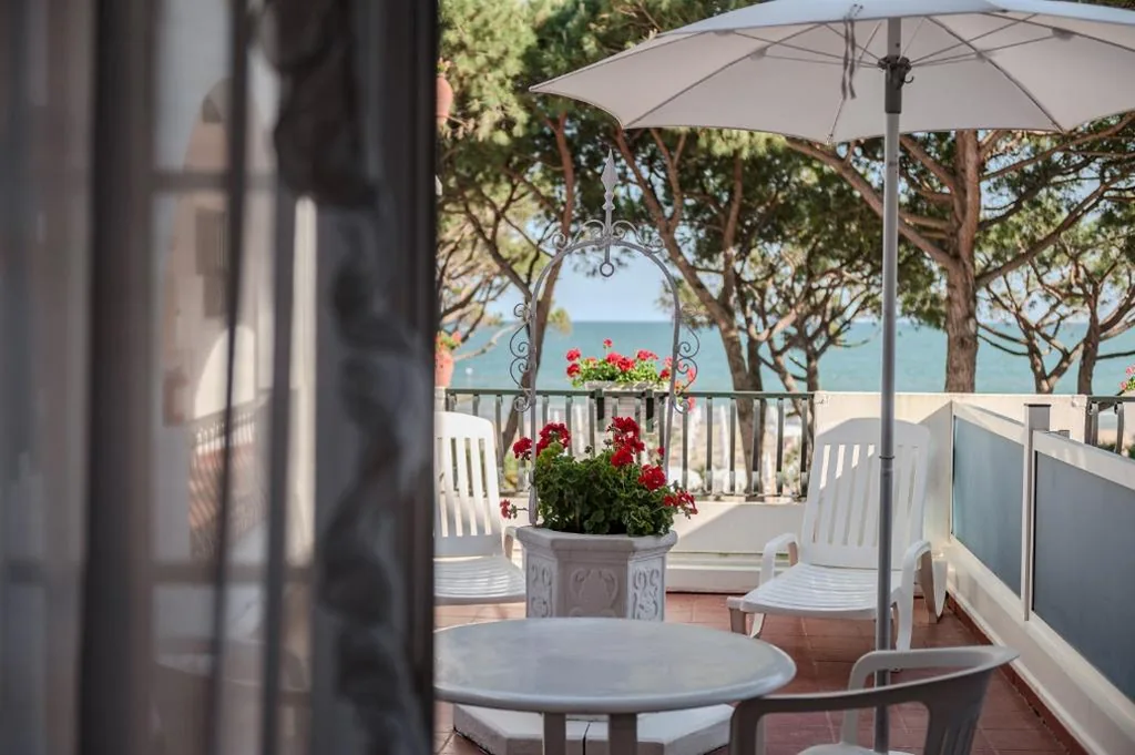 Camera Deluxe Matrimoniale/Doppia con Letti Singoli con Vista Mare — Agora Park Hotel