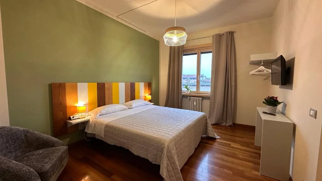 Camera Deluxe Matrimoniale/Doppia con Letti Singoli — Casa le Mura