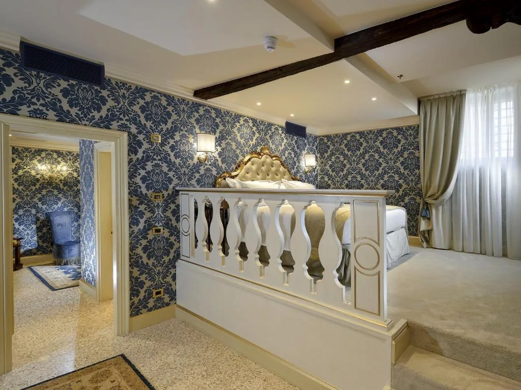 Deluxe Double or Twin Room — Hotel Ai Cavalieri di Venezia