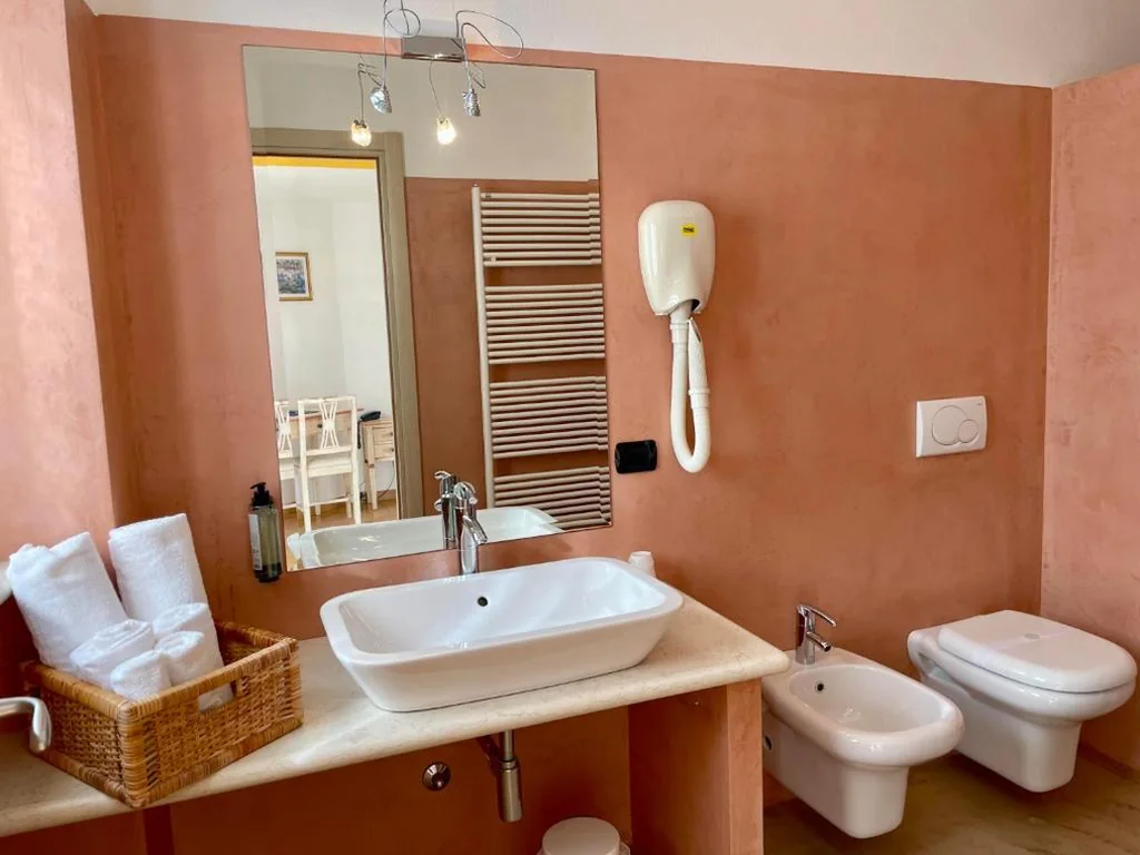 Deluxe Double or Twin Room — Relais Fontana Rosa B&B Wellness