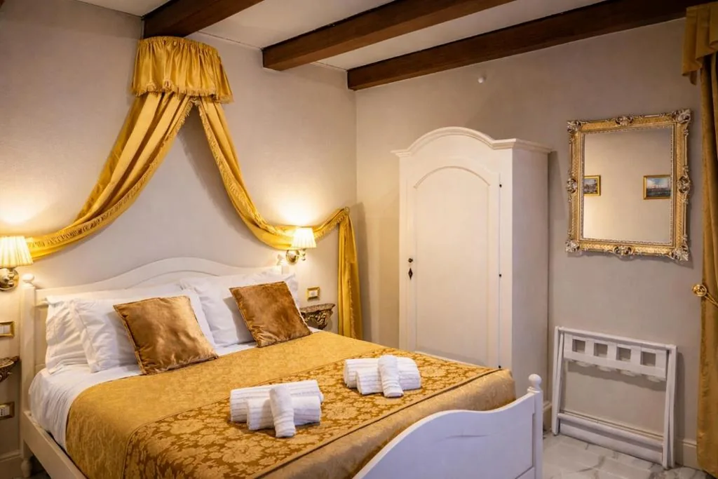 Camera Deluxe — Palazzo Titti Rialto Suites