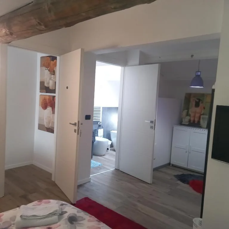 Deluxe Room — Room in arena in fiera