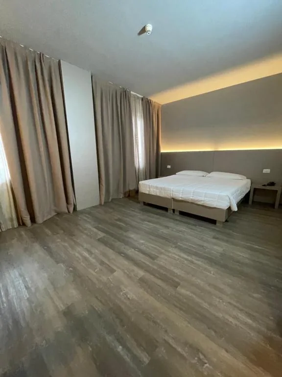 Deluxe Room — Venice Hotel Albatros