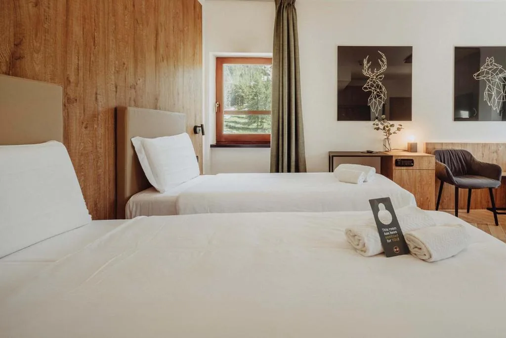 Twin Room — B&B Hotel Passo Tre Croci Cortina