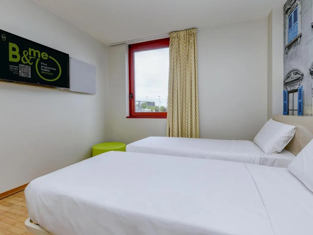 Camera Doppia con Letti Singoli — B&B Hotel Verona