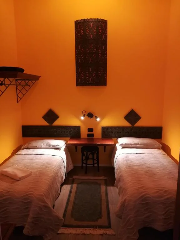 Twin Room — Casa Degli Amici