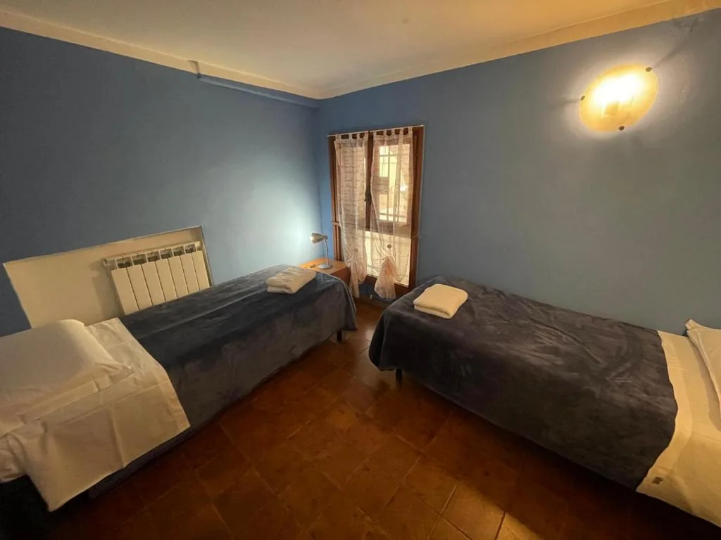Twin Room with City View — Beautiful Venice Greysclass