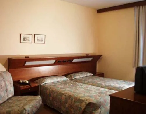 Camera Doppia con Letti Singoli — Hotel Borghetti