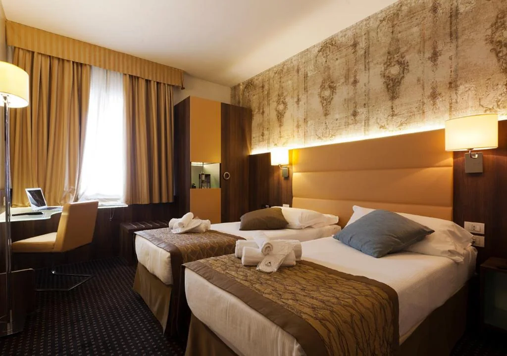Camera Doppia con Letti Singoli — LH Hotel Sirio Venice