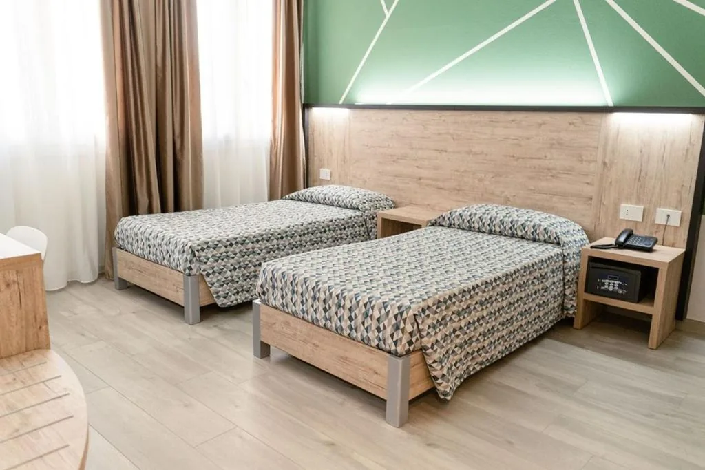 Camera Doppia con Letti Singoli — Maritan Hotel & Spa