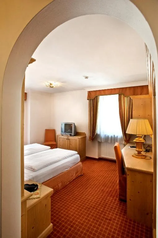 Economy Double or Twin Room — B&B Garni Serena