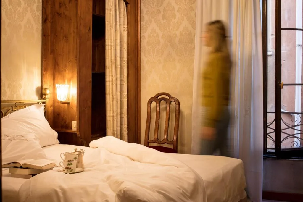 Economy Double or Twin Room — Hotel Flora – By Romanelli Family