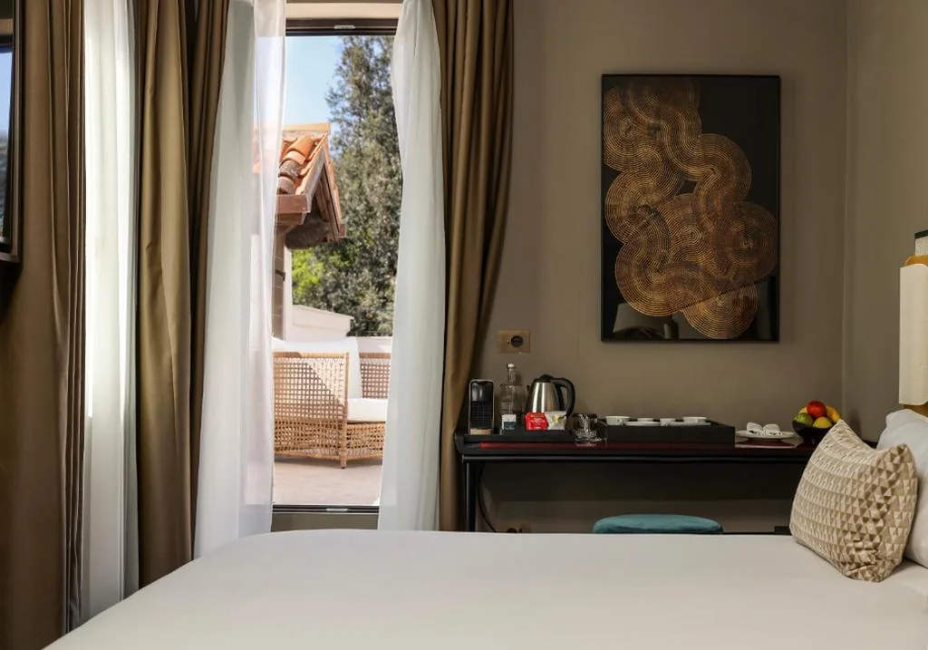 Camera Familiare (2 camere comunicanti) con Terrazza — U-Visionary Venezia Hotel