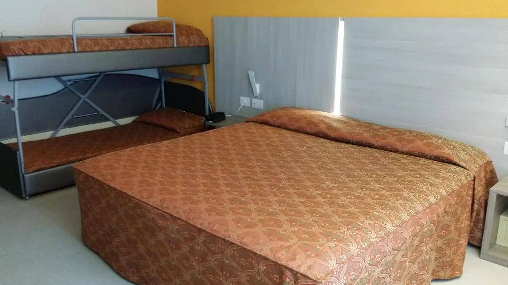 Camera Familiare — Alfa Fiera Hotel