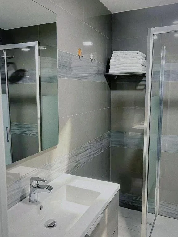 Camera Familiare — ANMAN HHBB tourism & business rooms