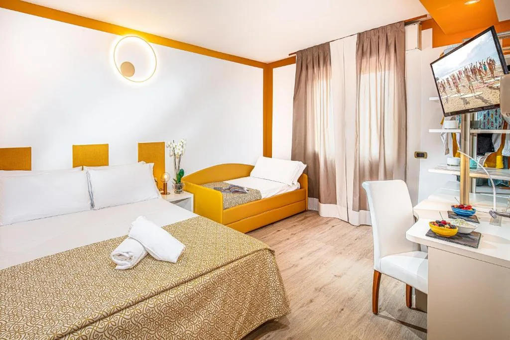 Classic Family Room — Hotel Karinzia