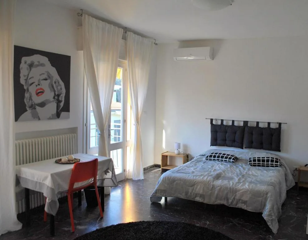 Family Room with Private Bathroom — Agli Ospedali
