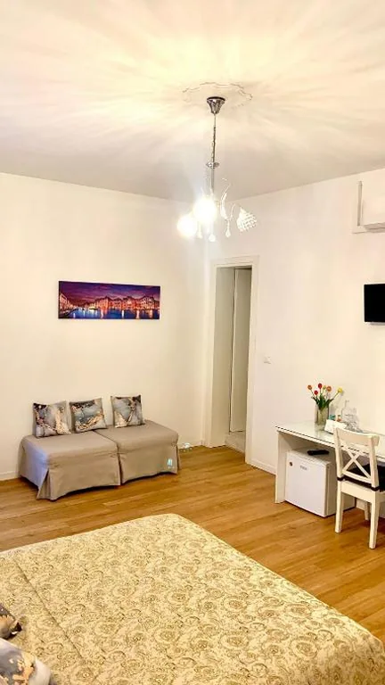 Camera Familiare con Bagno Privato — Casa di Taty B&B