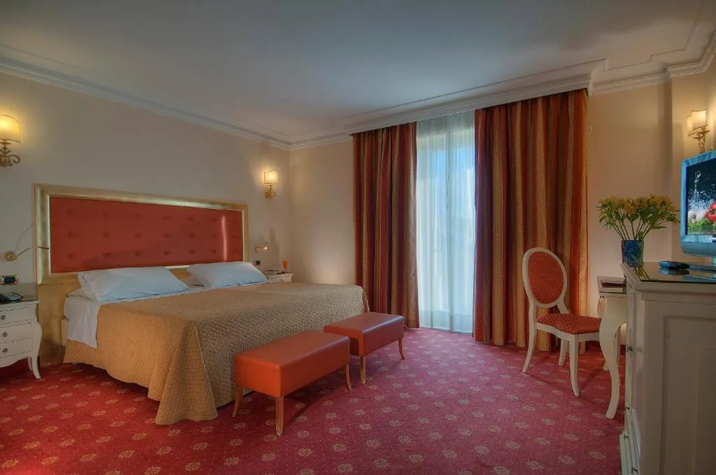 Camera Familiare con Balcone (2 Adulti + 1 Bambino) — Hotel Terme All’Alba