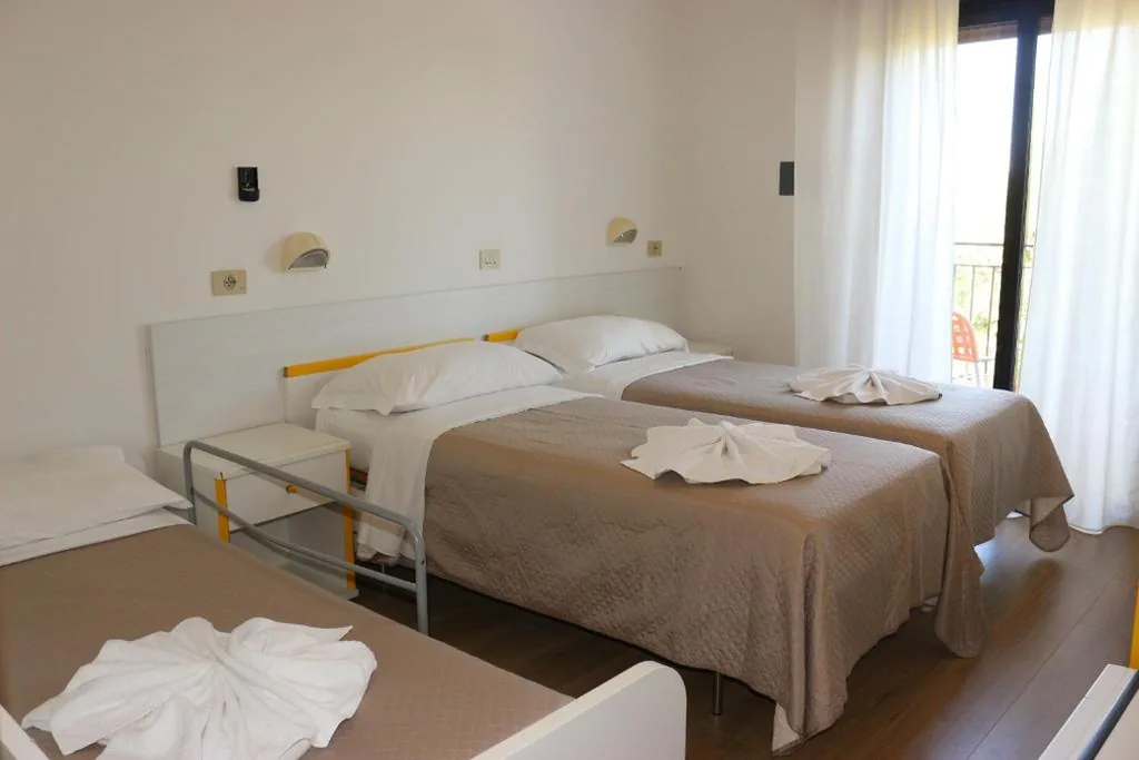 Family Room with Balcony — Hotel Neps