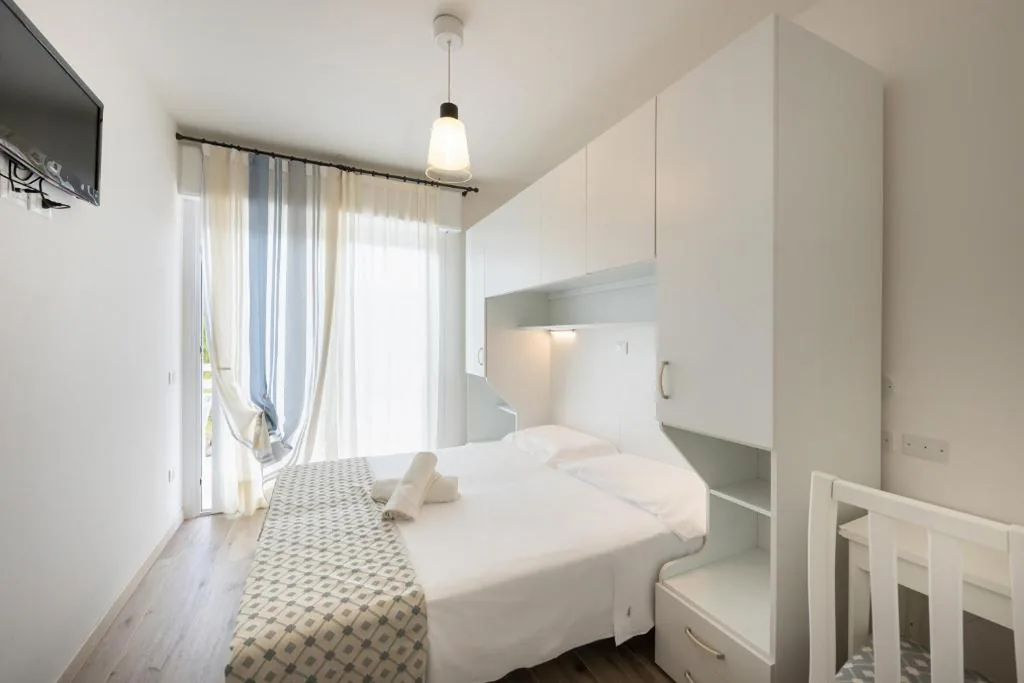 Camera Familiare con Balcone — Hotel Tizian Beach