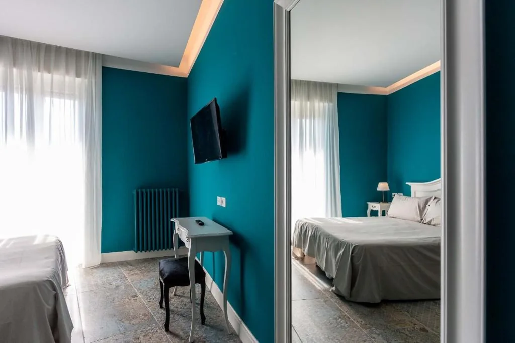 Camera Familiare con Vista Lago — Art Hotel Ventaglio